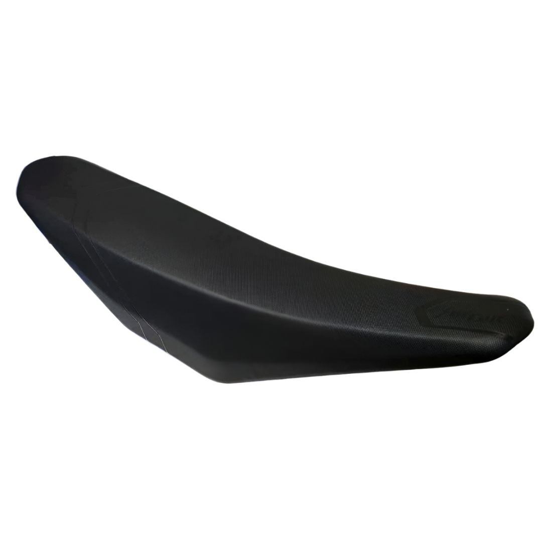 storm-bee-seat-389044.jpg